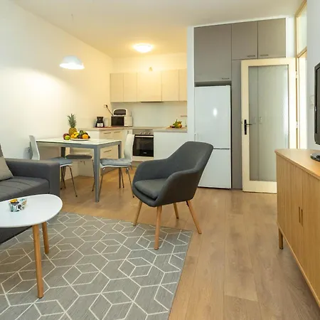 דירה Mirna One Bedroom Near Old Town זאדאר