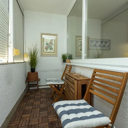 Mirna One Bedroom Near Old Town דירה *