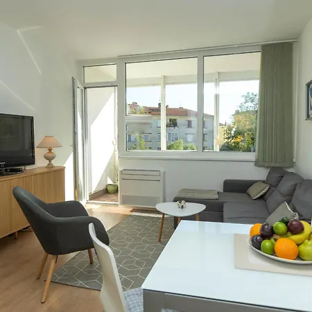 Mirna One Bedroom Near Old Town * זאדאר