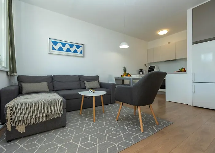 Mirna One Bedroom Near Old Town Διαμέρισμα *